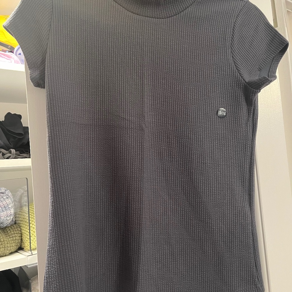 Gray mock neck t-shirt